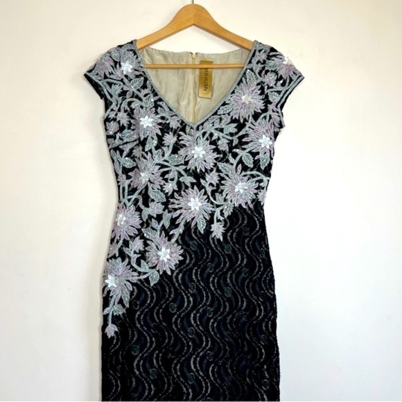 Couture Naeem Khan Evening Gown w/ Beadwork - Picture 4 of 17